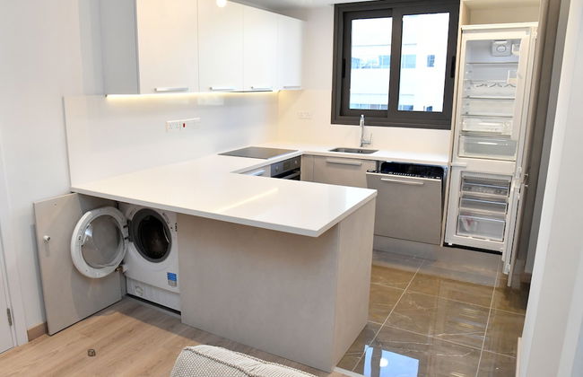 Baz Tower - Photo 15