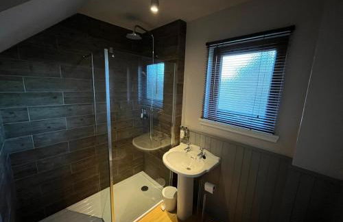 Greenside Lodge - Photo 8