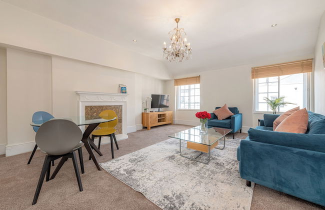 17 Hertford Street - Photo 18