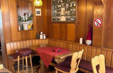 Haus Astenblick in Winterberg Ferienwohnungen mit Gastraum Wanderveranstaltungen und Familienfeiern - Foto 66