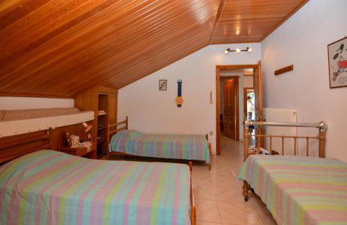 Agios Konstantinos peaceful Beach 3bdr apartment - Photo 14