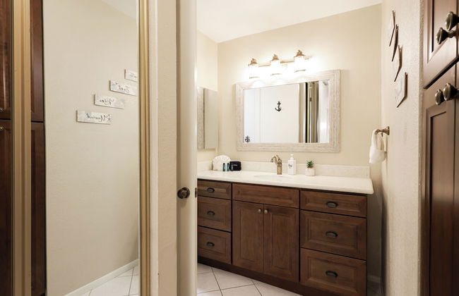 Oceanside Beach Condos - Photo 75