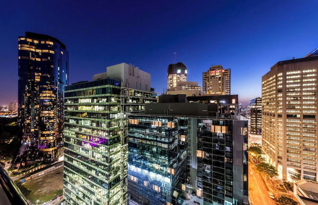 Oaks Brisbane River City Suites - Photo 67