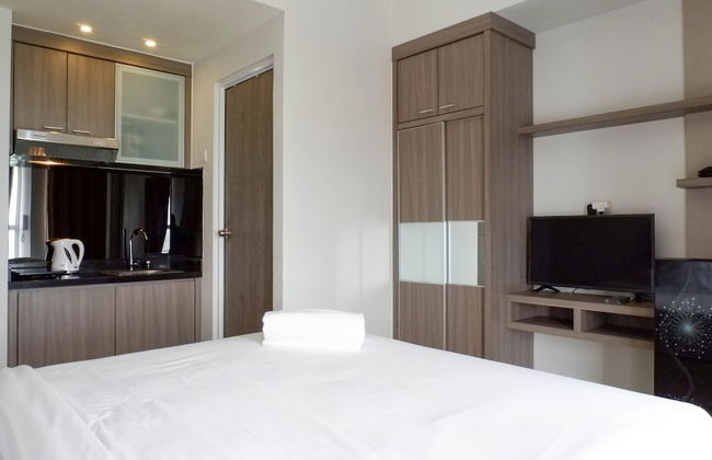 Exclusive And Comfy Studio Room Apartment At Taman Melati Surabaya - Photo 10