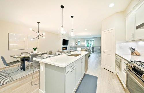 Modern 4BR - Private Balcony - Garage Parking - Foto 8