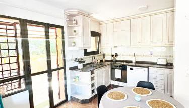 El Faro Albir - Photo 5, stove, pet friendly