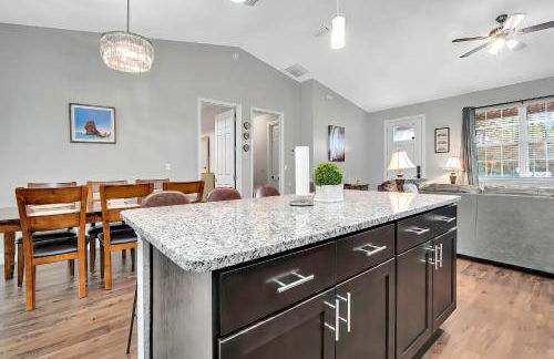 Perfect Getaway Home! Close to Rainbow Springs! - Foto 10