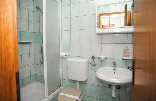 Apartments with swimming pool Caska, Pag - 4109 - Foto 41