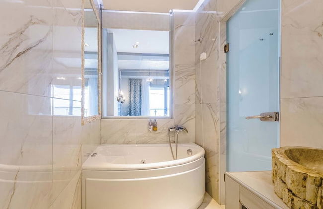 Alpha Luxury Suites - Foto 61