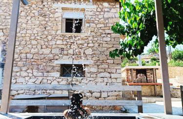 Agios Ioannis Stone Cottage with Private Heated Pool & Hydro-massage - Foto 6