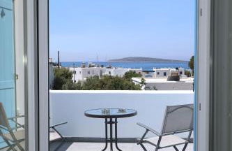 Ippocampos Seaside Serenity - Unwind at Paros Poolside Retreats - Photo 9