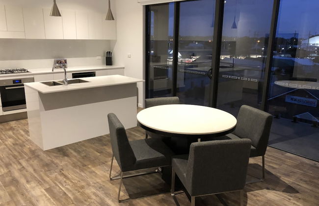 Nouveau on Young - Photo 12