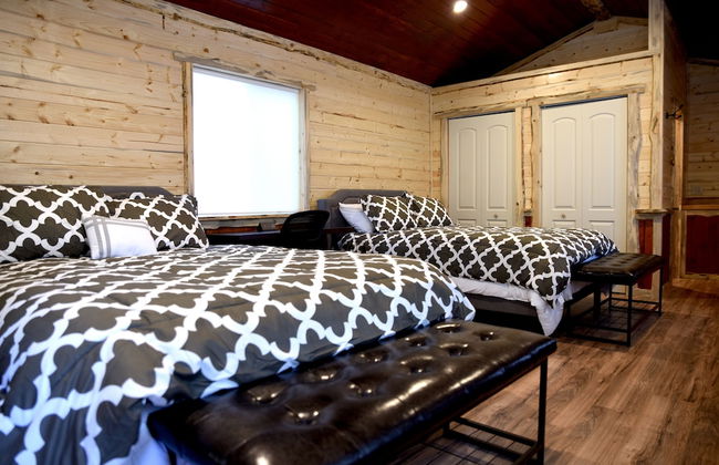 Gateway Inn - Photo 42