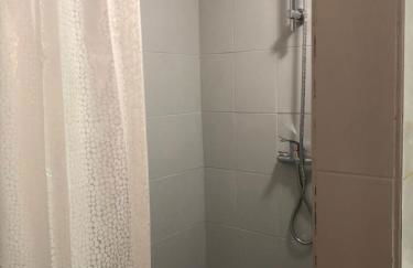 T2 avec terrasse calme et ensoleillée - Foto 8