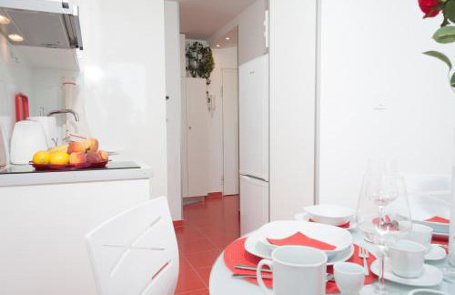 Amanda Apartment - Photo 9