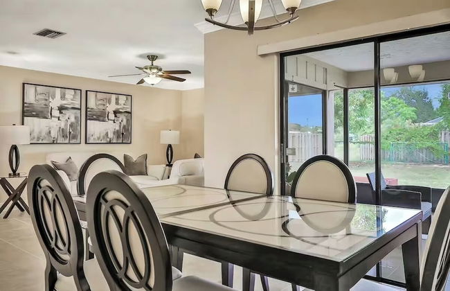 Renovated 3BR Dog Friendly Pond View W/D - Foto 16