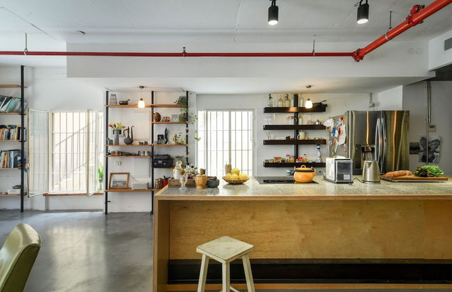 Unique and Spacious 2BR Apt with Terrace - Photo 18