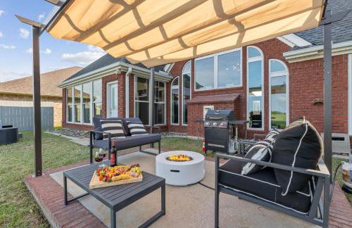 Golf-Side Luxe Escape Sleeps 13 Hot Tub & Theater - Foto 38