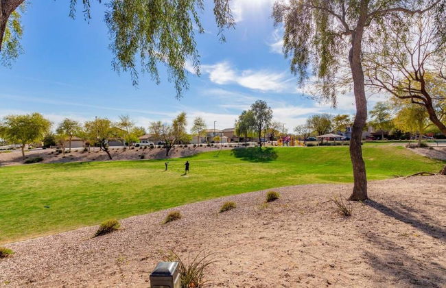 Desert Oasis Buckeye Gameroom Pool Golf - Foto 23