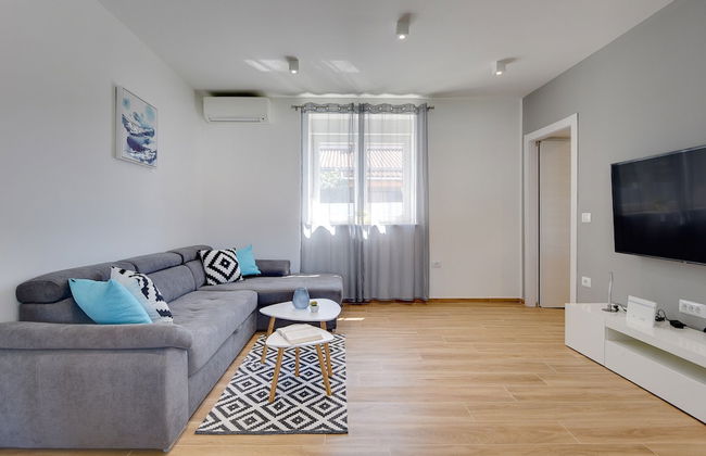 House in Valbandon Near Brijuni National Park - Photo 13