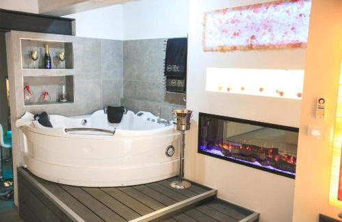 THE SECRET SUITE - Luxury on the lake Endine - Foto 20