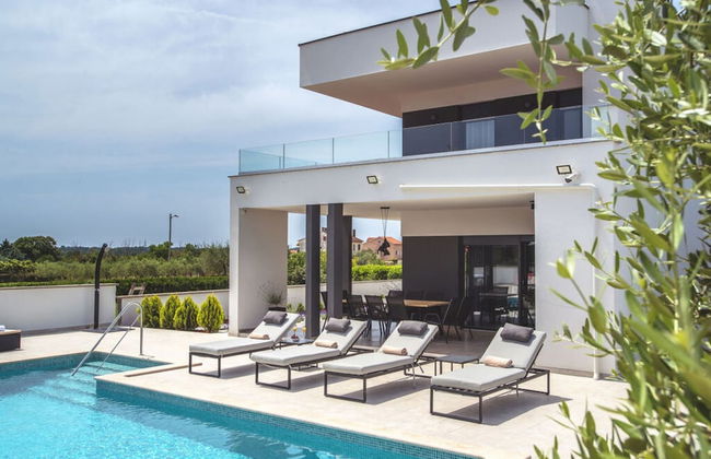 Villa Una Comfortable Holiday Residence - Foto 18