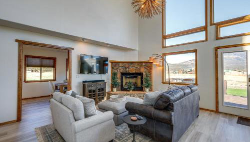 Scenic Flagstaff Home w/ Hot Tub & Mountain Views - Foto 3