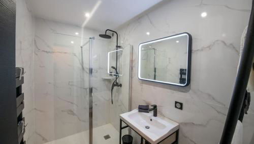 La Suite de Chantilly - Appartement de 80m2 avec Jacuzzi privé ! - Foto 3