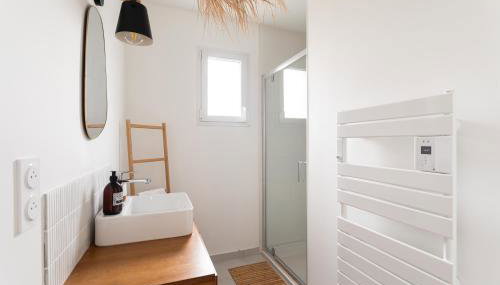 La Belle de Fréhel - Jolie maison avec jardin - Foto 4, Shower
