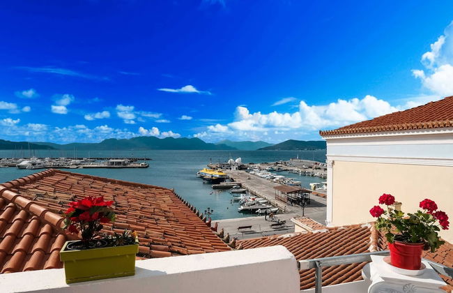 Astra Holiday Home in Aegina Island With Gorgeous Sunset Views - Photo 26