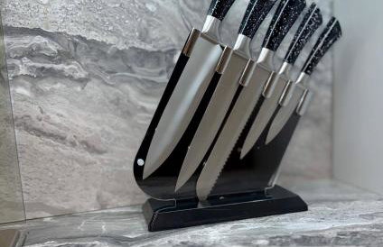 Luxxe House with Hot tub and Pool table - Photo 38