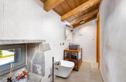 Luxury Jerini Barn - Photo 63