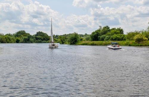 Waterside - Photo 10