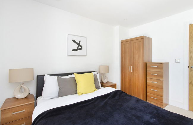 MOLIA Canary Wharf - Foto 1