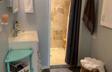 Quaint Coastal Pool Home on Florida's Space Coast - Foto 5