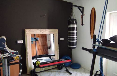 Villa con piscina a un paso de la playa - Photo 23