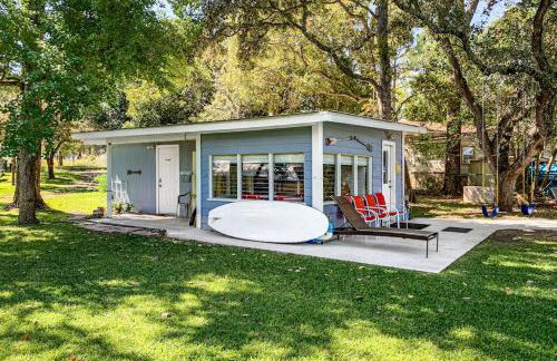 Charming Dog-Friendly Lakefront Home with Lake View, Dock, & Washer/Dryer - Foto 17