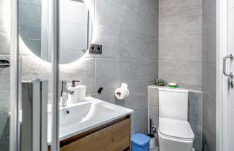 Luminoso cerca 4 Caminos- Apartamento REINA VICTORIA - Photo 22