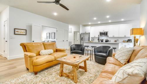 Flippin Vacation Rental Walk to White River! - Foto 2