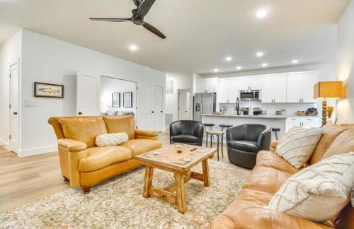 Flippin Vacation Rental Walk to White River! - Foto 2