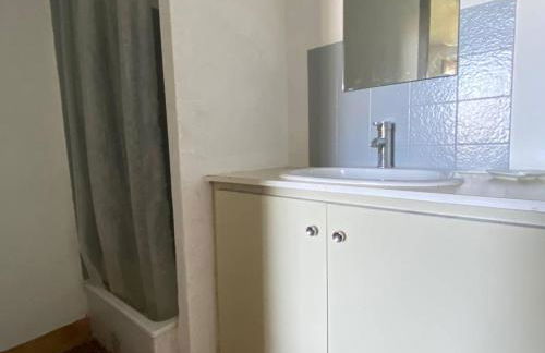 Appartement pour 4 pers, proche plage, parking, terrasse, commerces à proximité - FR-1-81-559 - Foto 7