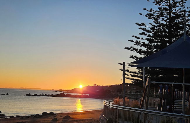 Penguin Retreat - Photo 33