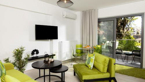 Velvet Luxury Apartments near the City Center by BiNoBi! - Foto 2