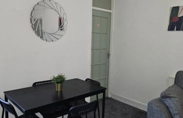 Rectory5 - 5 bedroom 7 beds Parking Perfect for Contractors - Foto 37