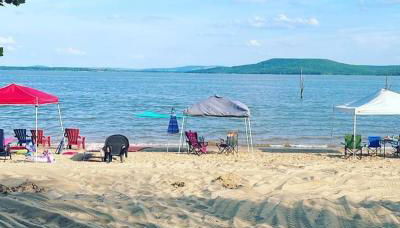 Owl Hoot Lake Retreat- Dock, beach & wooded haven! - Foto 5