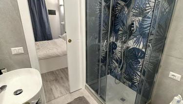 Cozy design studio apartment in Porta Maggiore. - Foto 2, Shower