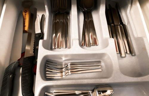 zentrale Design-Ferienwohnung mit Balkon und Stellplatz in Karlsruhe - APOLONIAliving - Foto 49