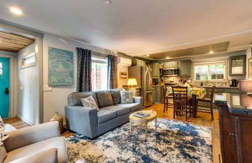 Hot Tub and Fire Pit Access! Peaceful Renton Retreat - Foto 6