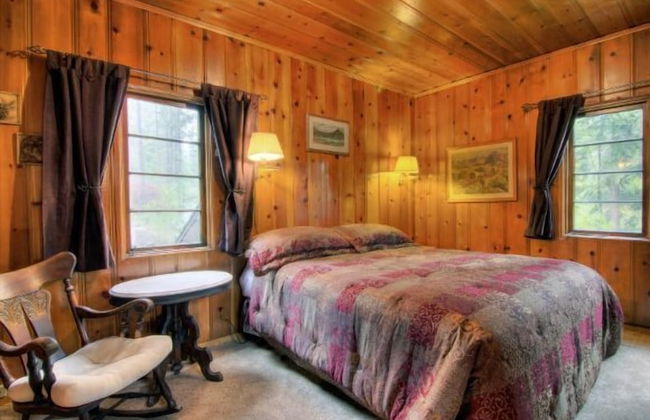 Twin Top Lodge - Photo 4