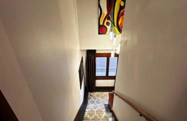 Historic 1905 craftsman - Photo 3